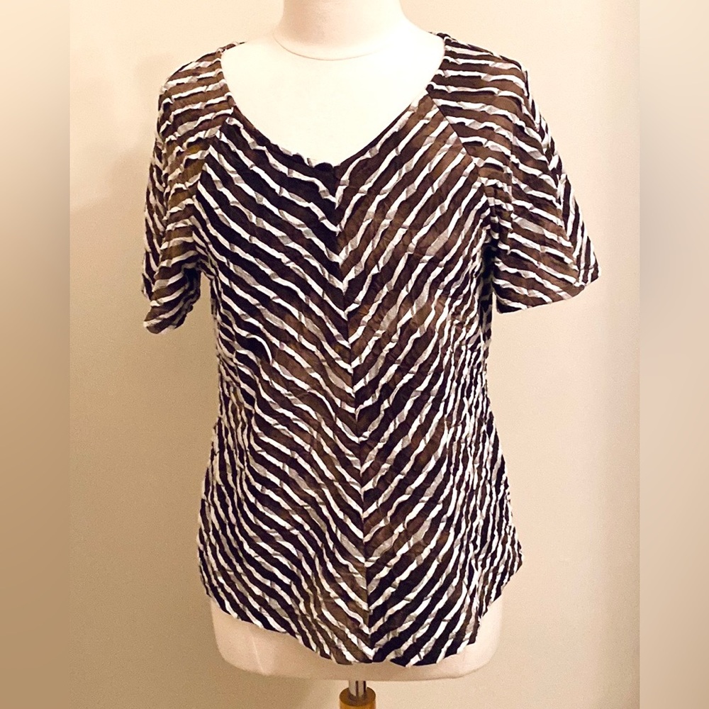 Christopher & Banks Brown White Textured V Pattern Short Sleeve Casual Top SZ L